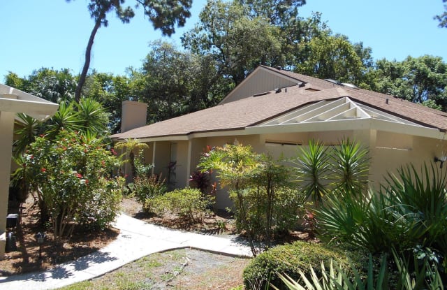1988 Saint andrew Place - 1988 St. Andrews Place, Wekiwa Springs, FL 32779