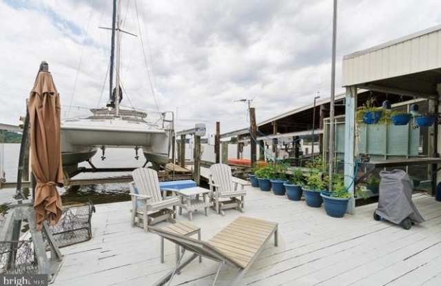 36 SHORE Drive Gallery 2