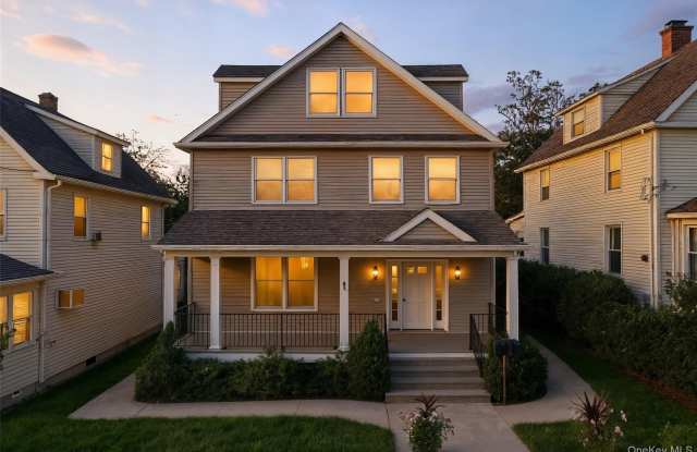 31 Maple Street photos photos