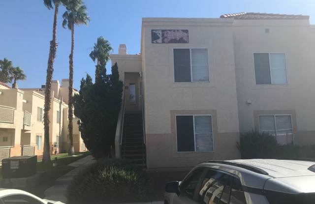 2 Bedroom 2 bath condo with a den ready for move in!! Ask about our promotion!! photos photos