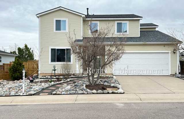 4 Bed/2.5 Bath, 2,252 Sqft - 7402 Eagle Rock Dr Littleton, CO 80125 photos photos