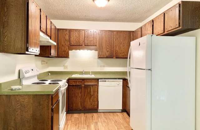 1628 East 16th Street photos photos