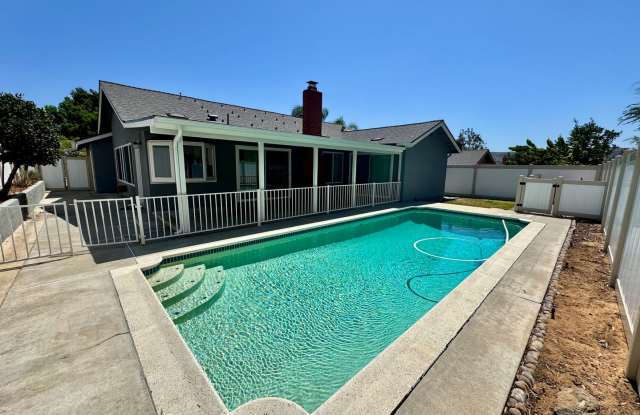 Beautifully remodeled Poway Home with Pool! Gallery 3