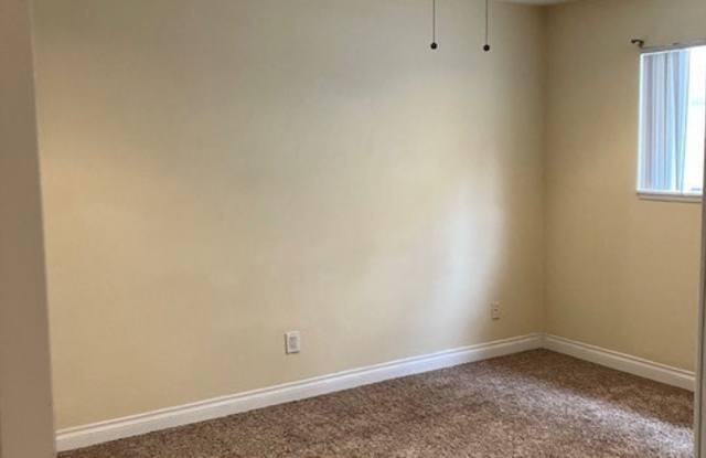 20523 Alburtis Avenue Gallery 3