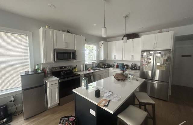 New Luxury Construction in Oak Square. Laundry In Unit. No Fee. 1 Parking Inc. photos photos New Luxury Construction in Oak Square. Laundry In Unit. No Fee. 1 Parking Inc. photos photos