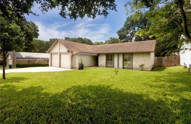 925 Echo Lane photos photos