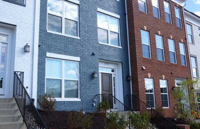 1721 Belvedere Place Gallery 2