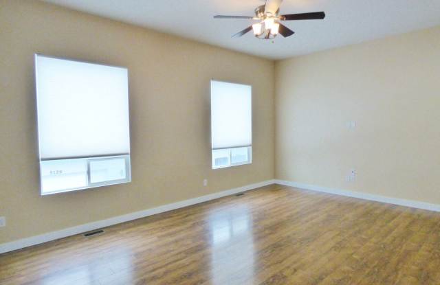 5106 W Laureston Way Gallery 4