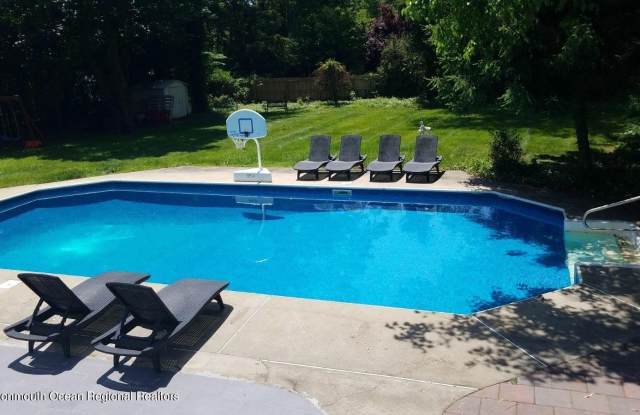 634 Westwood Avenue - 634 Westwood Avenue, Long Branch, NJ 07740