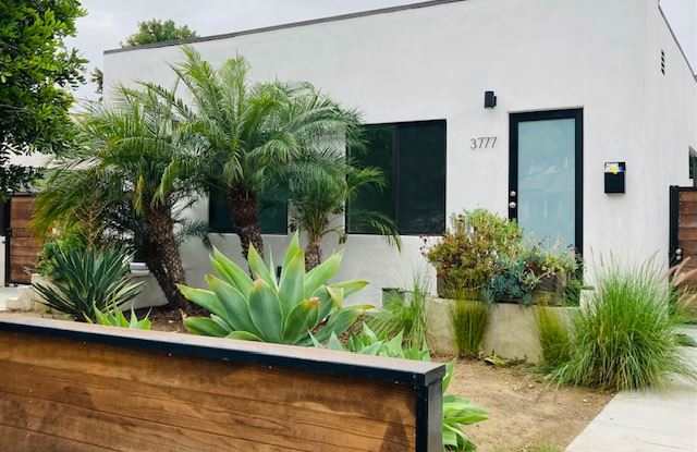 3777 Rosewood Ave - 3777 Rosewood Avenue, Los Angeles, CA 90066