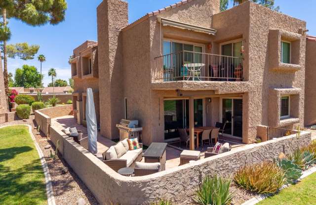 7424 N Via Camello Del Norte Gallery 2