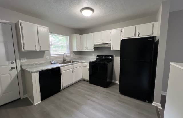 2 bedroom, 1 bath Duplex in Gallatin photos photos