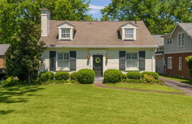 Charming Home in Belle Meade Links, Walkable to Parmer Park - 140 Windsor Drive, Nashville, TN 37205