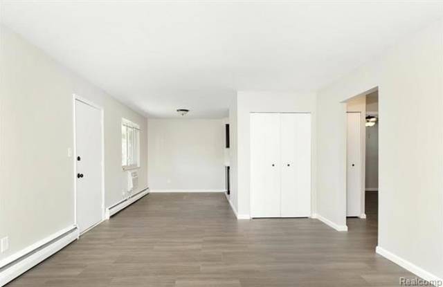 3330 GREENFIELD Road Gallery 2
