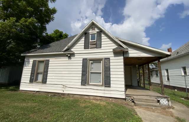 526 Harvey St photos photos