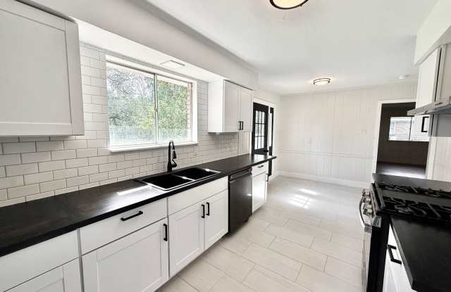 Updated 3 Bed, 2 Bath Broadmoor Home with Workshop & Fenced Yard photos photos