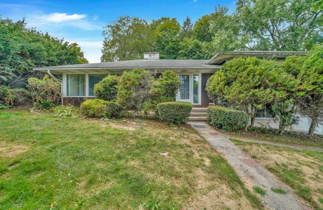 855 Cooke Street photos photos