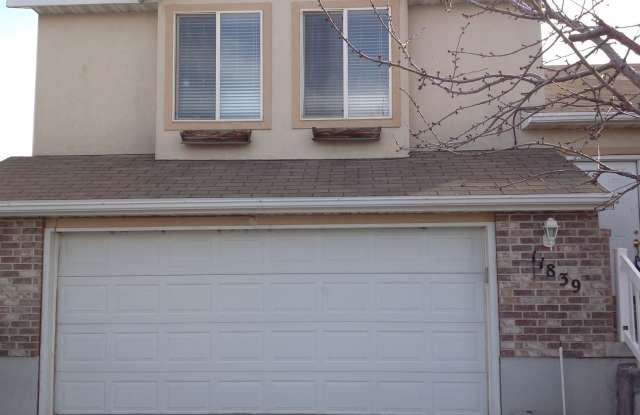 11839 S. Ruby Ct, Gallery 2