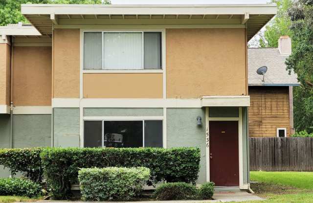 Step into a beautifully refreshed 3-bedroom, 1.5-bath condo that blends comfort, style, and unbeatable convenience. photos photos