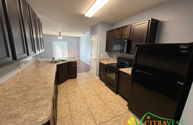 1433 Wallace Manor Pass Gallery 3