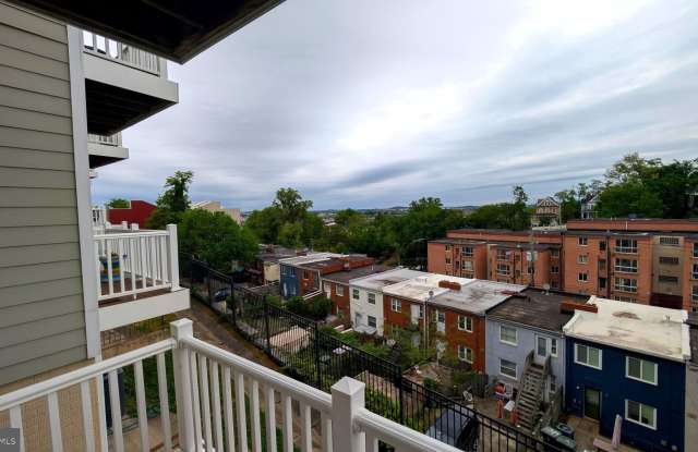 1376 TALBERT Court SE Gallery 4
