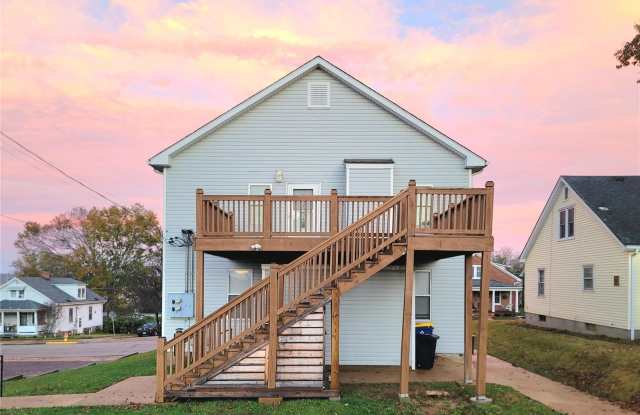 301 High Street - 301 High Street, Washington, MO 63090