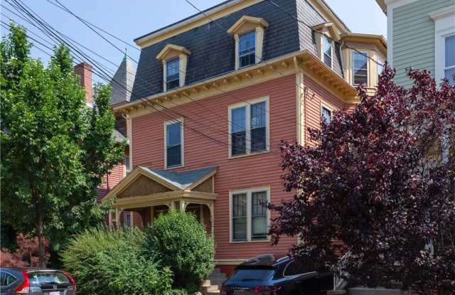 266 Knight Street Gallery 2