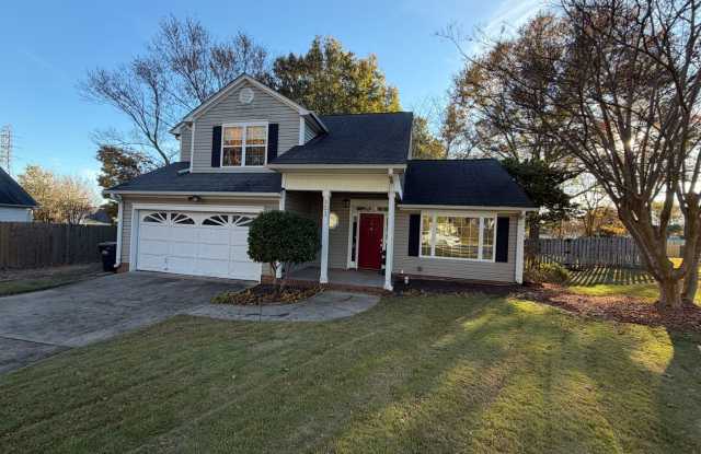 Spacious 3/3 Available For Move In Now - 303 Kincade Drive, Greenville County, SC 29681
