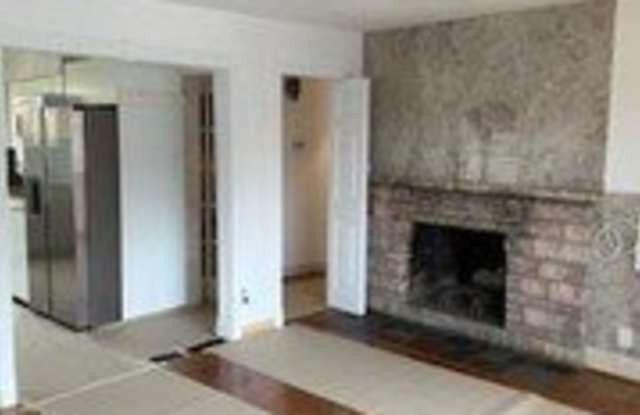 469 Westview Avenue Gallery 2