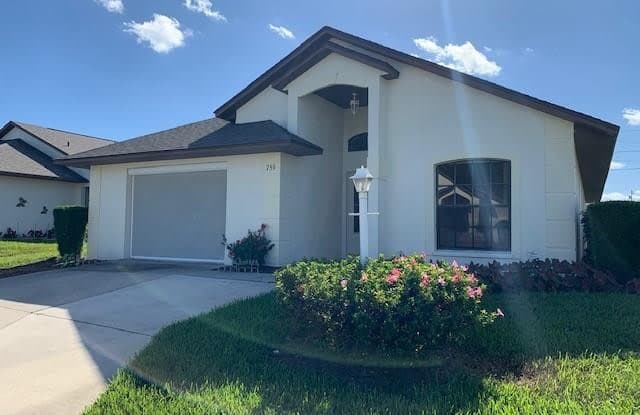 759 W Taylor Street - 759 Taylor Street, Avon Park, FL 33825