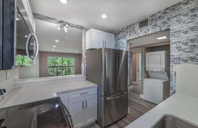 2755 W Atlantic Avenue photos photos