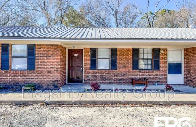 211 Connie Circle photos photos