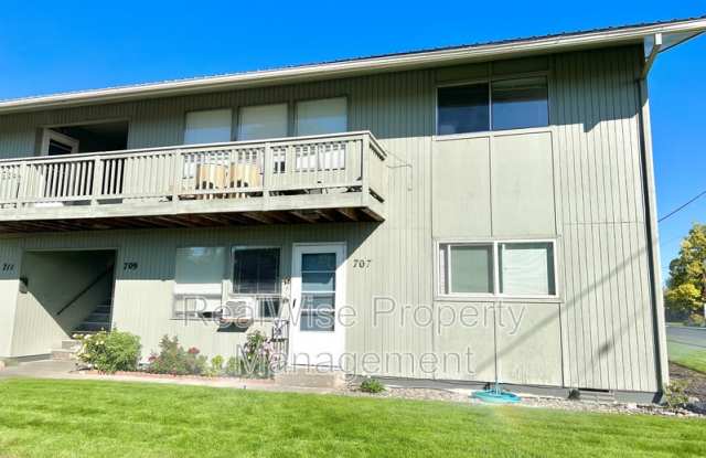 713 NW Birch Ave. photos photos