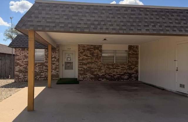 1317 Tanglewood Lane Gallery 1