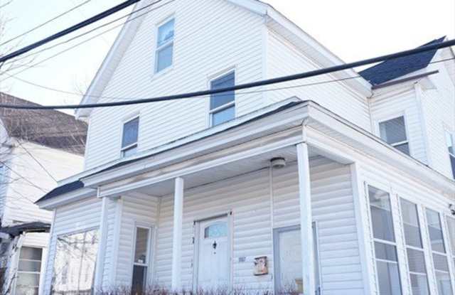 1007 Gorham St photos photos