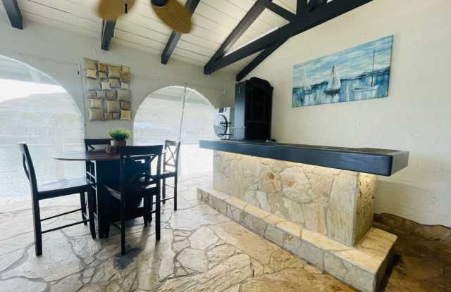 Furnished Waterfront Studio for rent in Hawaii Kai! Available October 2026 Gallery 3