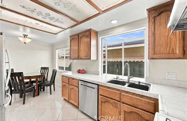 1223 Galemont Avenue Gallery 3