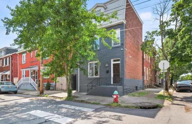 *Beautifully Updated  Spacious 3BD/2.5BA Single-Family Home available in South Side* photos photos