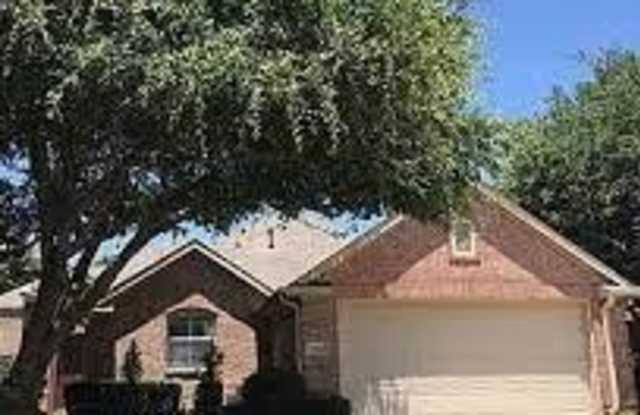 1900 Briarwyck Court - 1900 Briarwyck Court, Denton, TX 76205