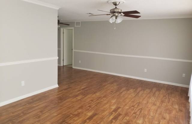 1014 Pine Meadows Golf Course Rd Gallery 3