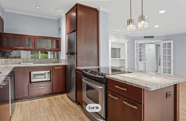 4550 Warwick Boulevard Gallery 2