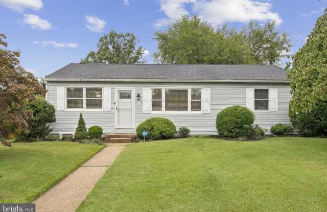 12 NORMANDY DR photos photos