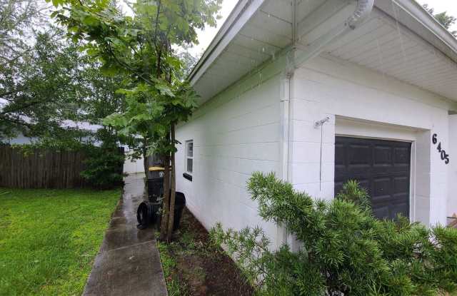 6405 Romilly Drive Gallery 2