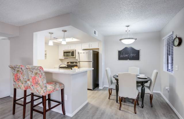 Starrview at Starr Pass Apartment Homes Gallery 2