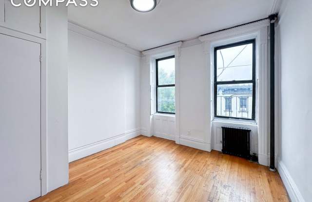 338 East 5th Street photos photos