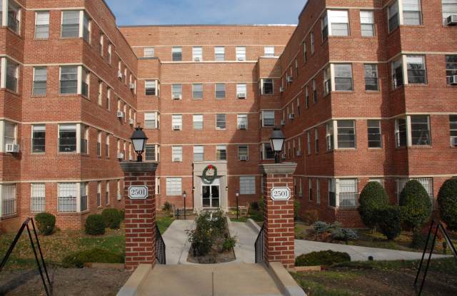 Q Street Apartments photos photos