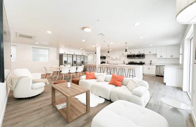 1443 West 37th Drive photos photos