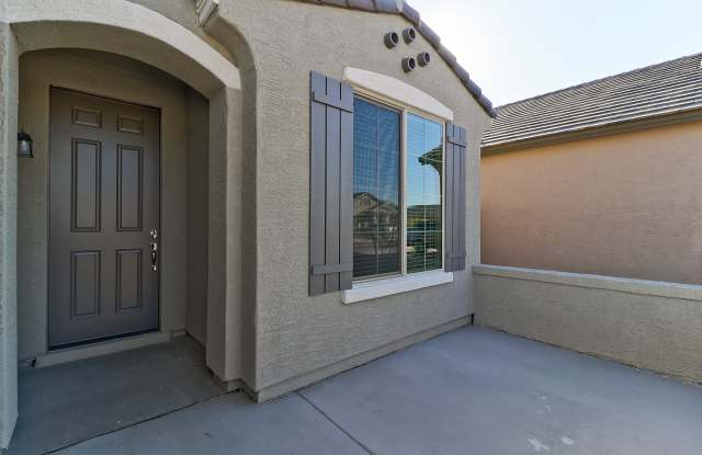 18575 W Yucatan Dr Gallery 2
