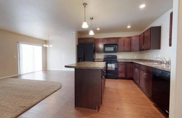 4017 29th Street Southeast - 4017 29th Street Southeast, Morton County, ND 58554