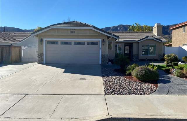 19243 Okeechobee Lane - 19243 Okeechobee Lane, Lakeland Village, CA 92530